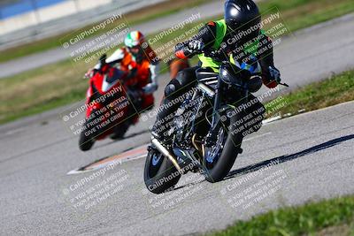 media/Jan-21-2023-Fastrack Riders (Sat) [[fcf3f88a30]]/Level 1-RDS/Session 3 Turn 6-Mountian Shot/